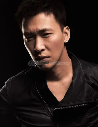 台湾歌手黄立行