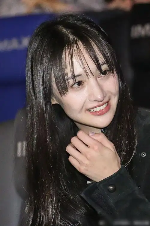 郑爽生图鼻子又上热搜这次处境太尴尬粉丝太难了