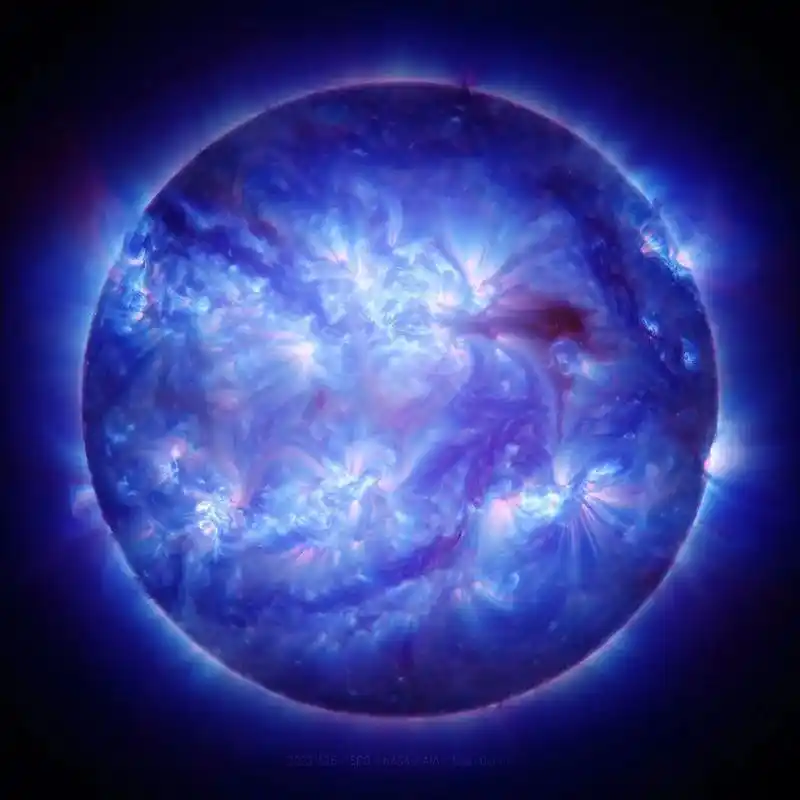 科学 #太空 #探索宇宙 #宇宙   这是昨天的太阳,由s - 抖音