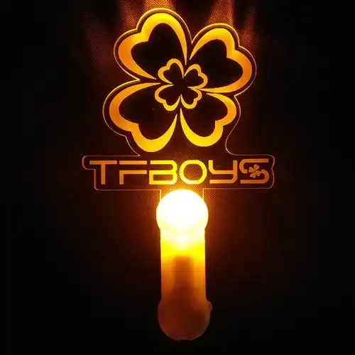 定制tfboys援手王俊周边易烊千玺应援棒王荧光荧光棒