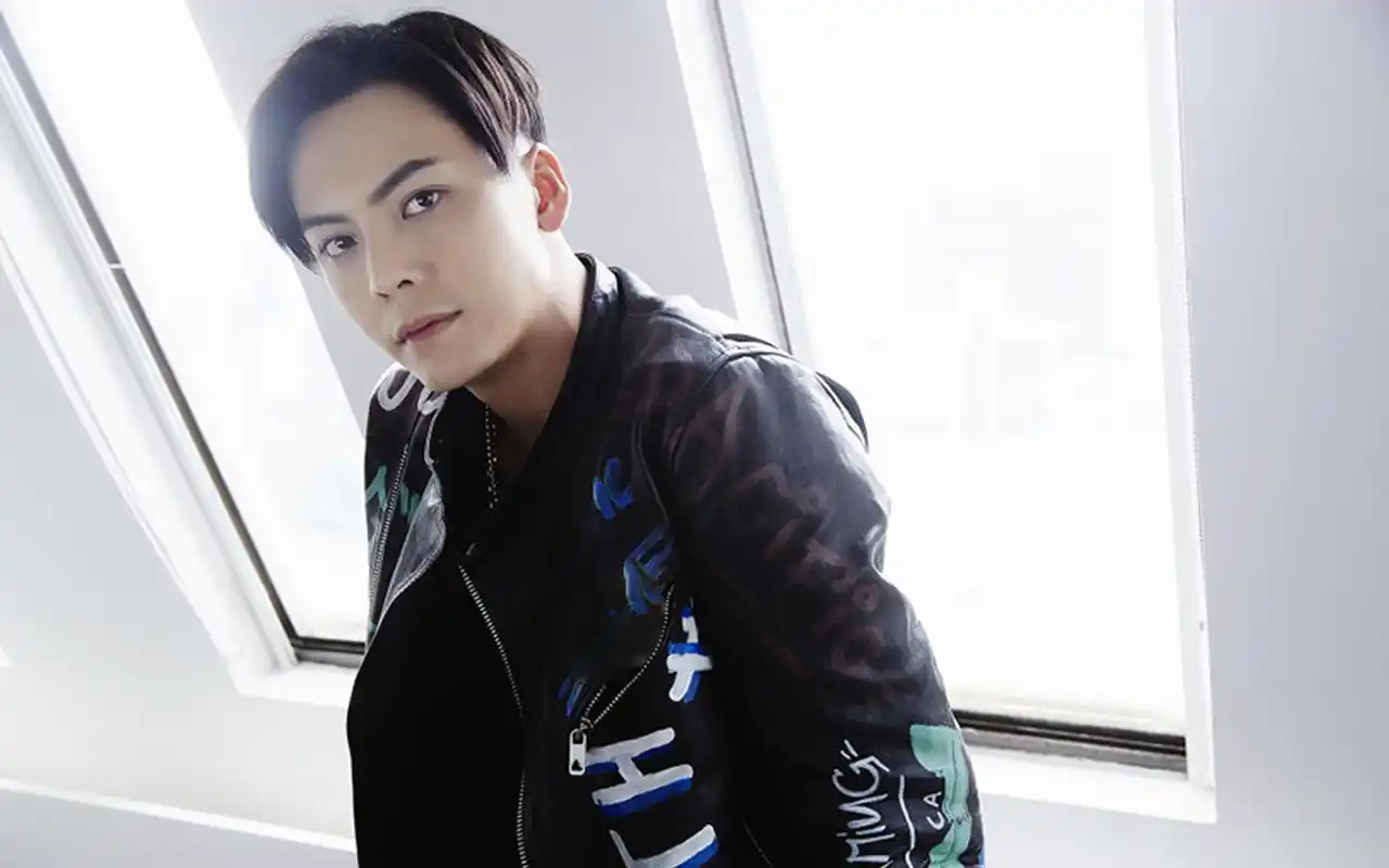 人气偶像陈伟霆宽屏壁纸_香港艺人陈伟霆