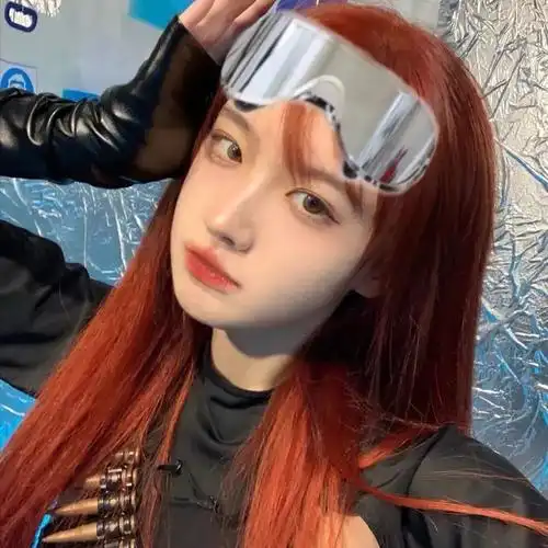 头像| 女生:孤独的人 有他们自己的沼泽