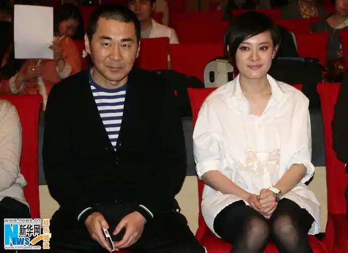 孙俪首演宫廷戏倒苦水 陈建斌:女人多了未必幸福