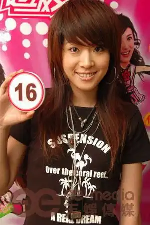 魏佳庆自比郝菲尔建议超女选手心态要平和