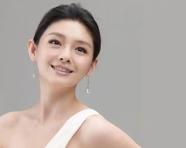 p>徐熙媛(barbie hsu,大s),1976年10月6日出生于台湾省台北市,华语