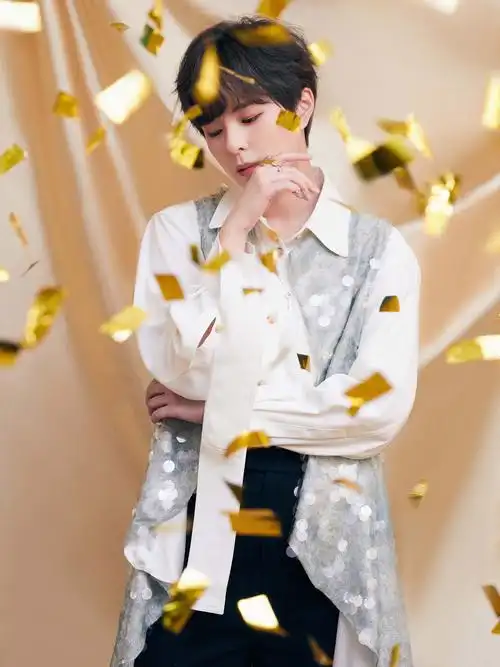 sunnee杨芸晴首次个人巡演开启首站北京开唱