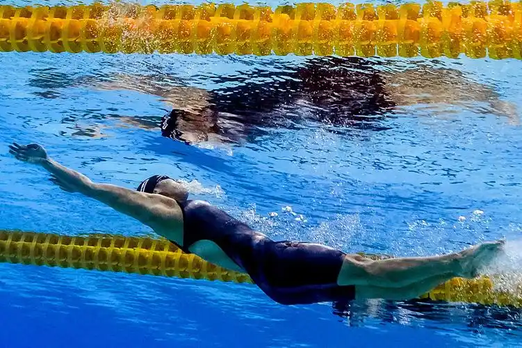 傅爷也困惑!58秒的我怎么游了1分钟?