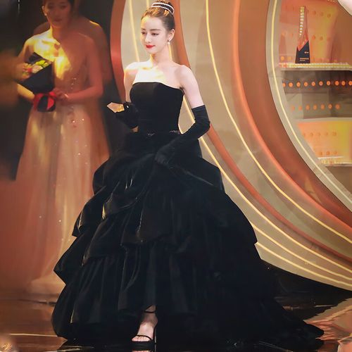 橦舟渡迪丽热巴王后服迪丽热巴同款明星晚礼服赫本风黑色显瘦气质宴会