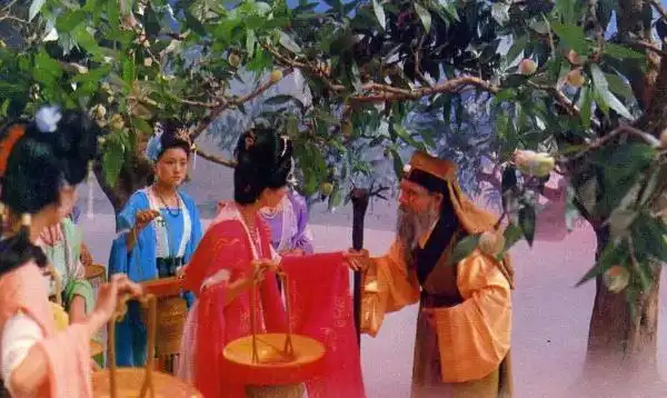 仅仅因为没参加蟠桃会,孙悟空至于那么气吗?原来问题出在名单上