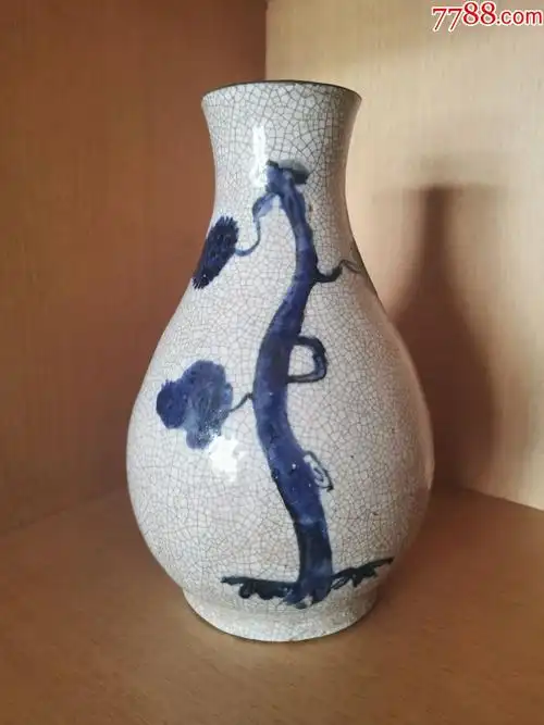 明哥釉青花鹿鹤同春敞口瓶