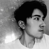 30岁男人成熟生活照高清头像