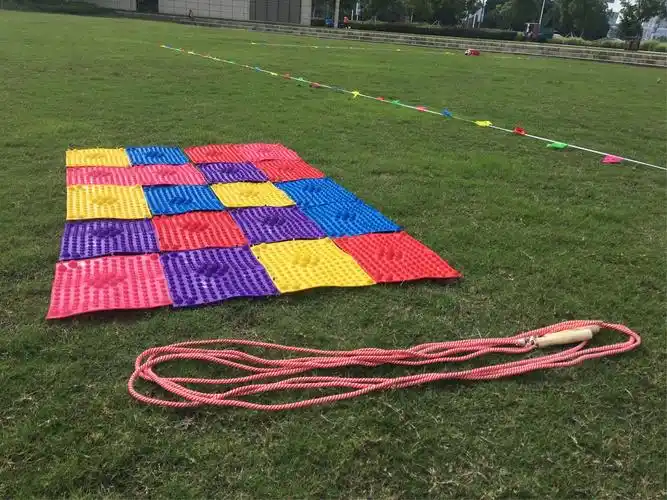 第四关:指压板跳绳