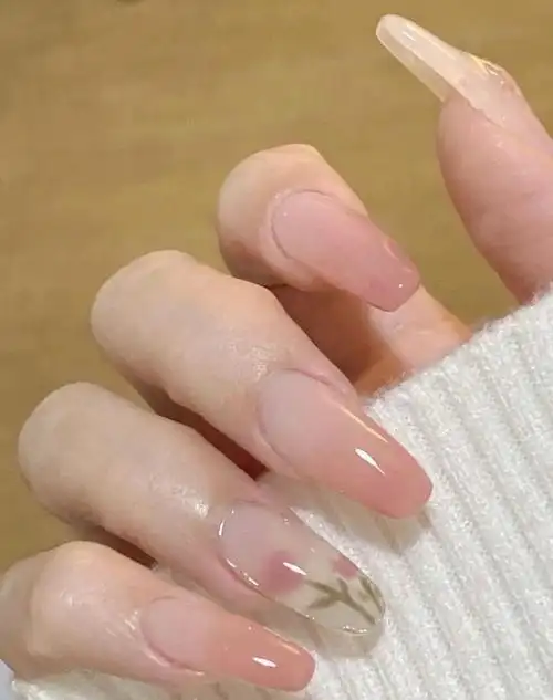 显白美甲仙女郁金香