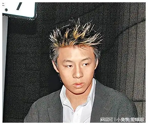 霍启仁:大哥比我强,二哥比我富,但我才是家里最幸福的