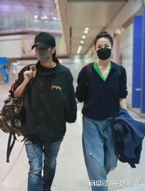 王菲谢霆锋深夜现身北京机场好事将近隐藏的情感真相如何