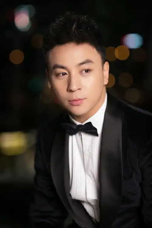 释小龙受邀出席盛典