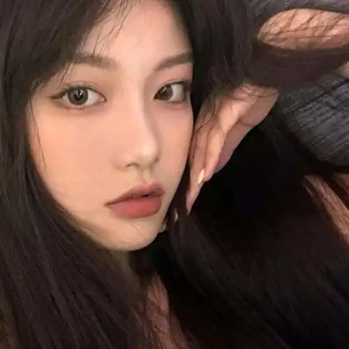 2020新版女生个性头像超好看 人间一趟终究是太苦了