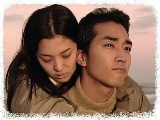 鼻祖级韩剧《蓝色生死恋》中女主因流鼻血发现患白血病 ▲图片来源