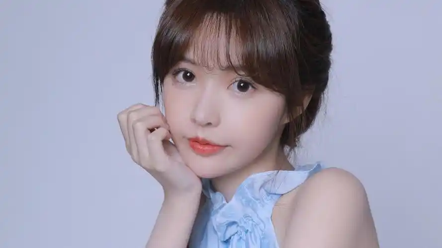 纯欲女生图片壁纸-美女壁纸-高清美女图片-第8图-娟娟壁纸