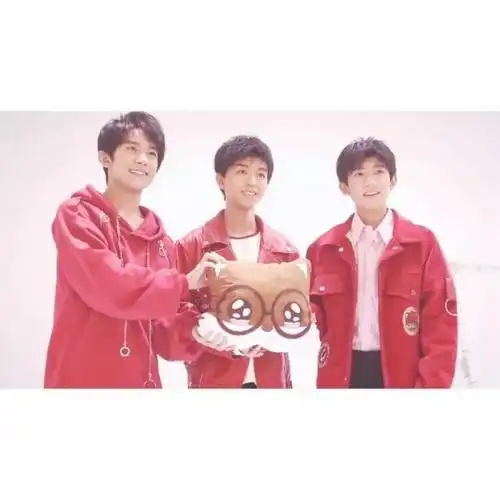 【爱豆壁纸&头像】tfboys 合体照