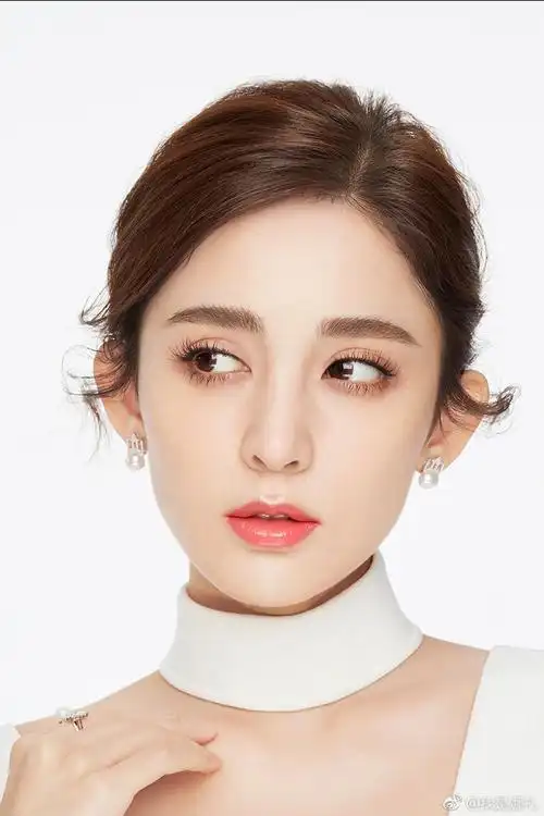 惊鸿一瞥盛世美颜新疆仙女古力娜扎