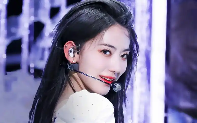 【个人向】我心中的五代女爱豆颜值top10