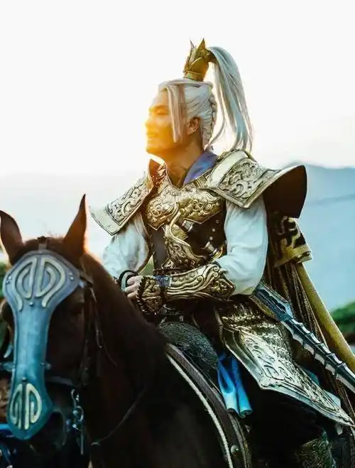 古天乐《真三国无双》吕布好帅,貂蝉好美,网友:关二爷真秀气_董卓