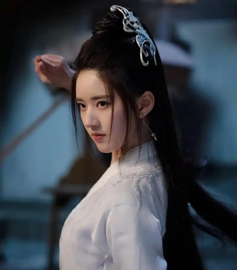 《且试天下》赵露思饰演的白风夕,太美了