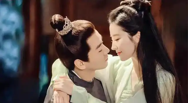 当《梦华录》主演们用上同一特效,刘亦菲毫无违和感,陈晓被玩坏