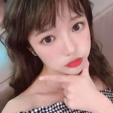 嘟嘴女生卖萌头像图片