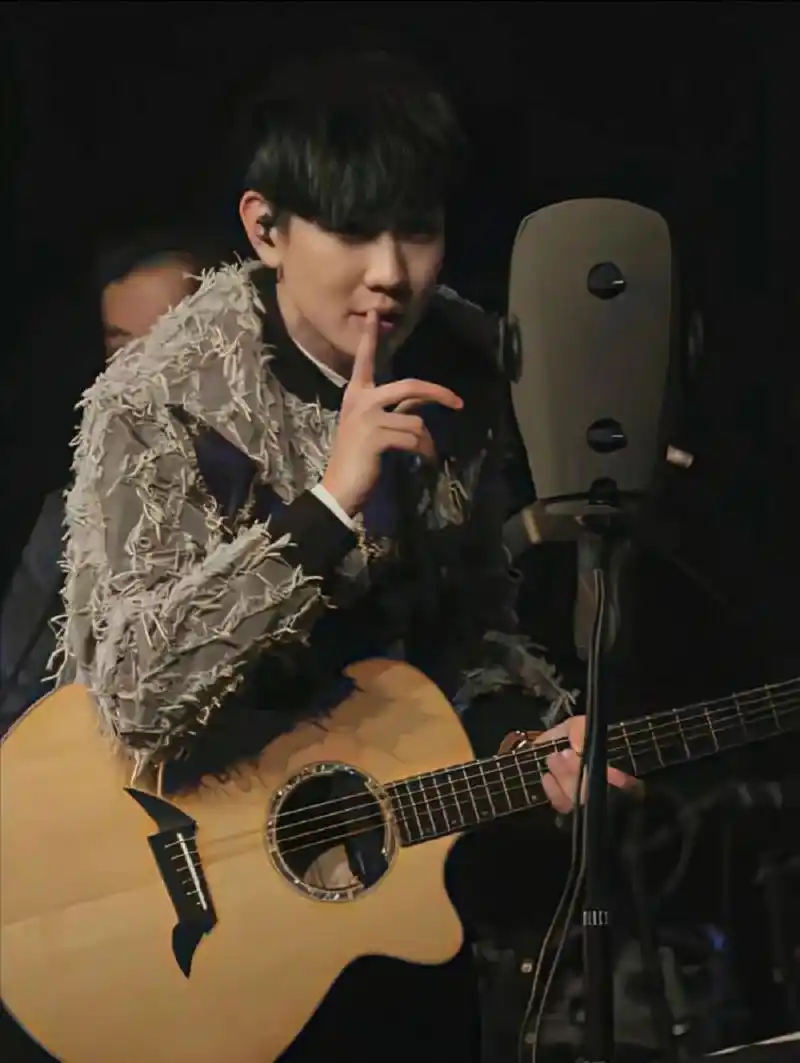 林俊杰|壁纸78 jj真的好温柔啊