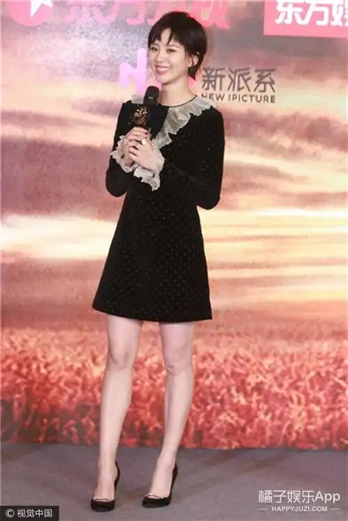 娱乐圈又添一名"小男孩",刘诗诗新短发可爱又俏皮