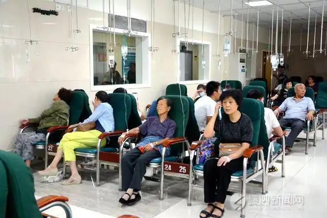 医院患者激增多为夏季高发常见病