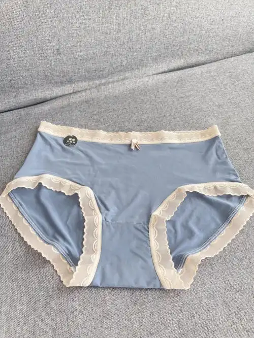 姐妹们我有点太喜欢这款冰丝内裤了