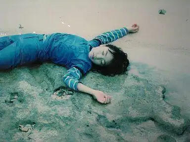 美女恐怖的死亡瞬间!