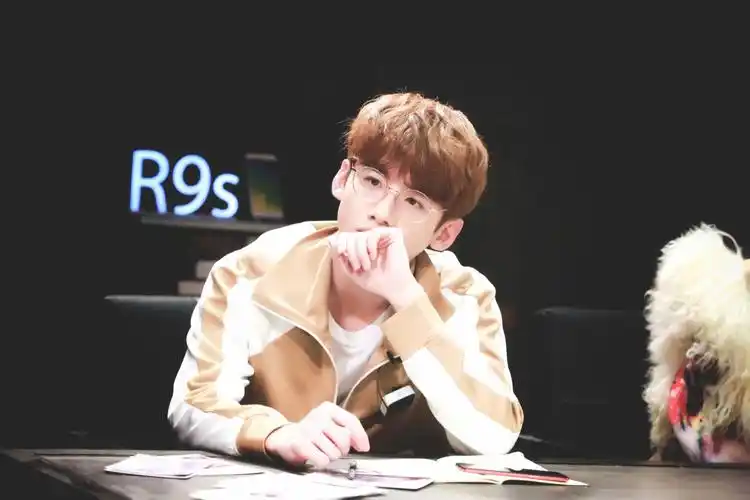 白敬亭 明星大侦探7815 - 堆糖,美图壁纸兴趣社区