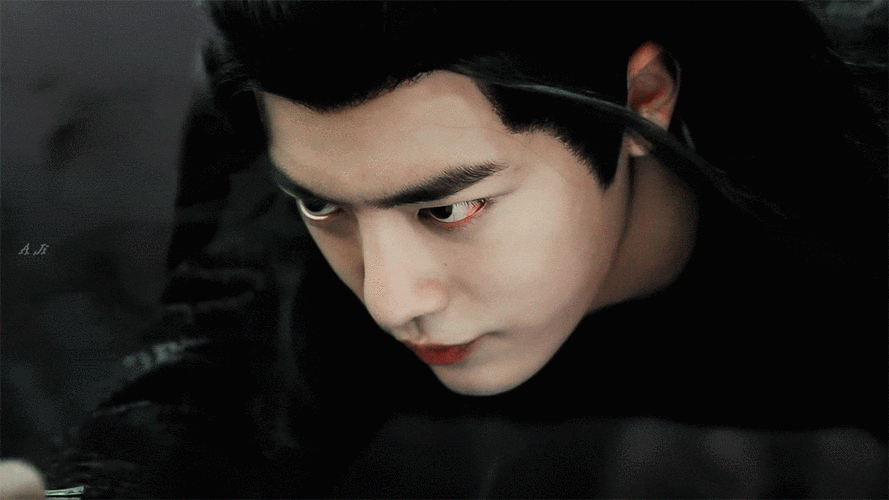 和王一博组成的cp成为去年夏天最火的男男cp.