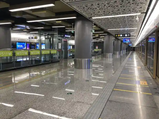 热烈祝贺西安地铁五号线西北工业大学站顺利投入运营