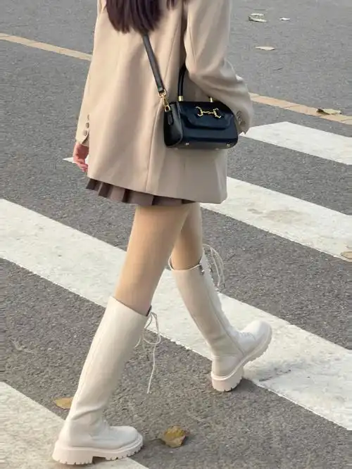 这靴子一穿不纯纯女大学生么6900