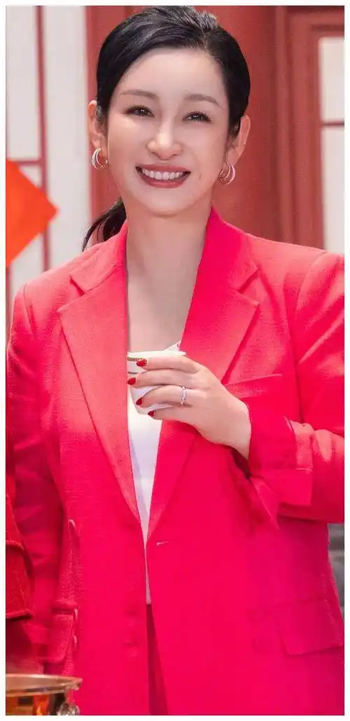 曾经美得不可方物如今走在路上已认不出这5位美女星终究是老了