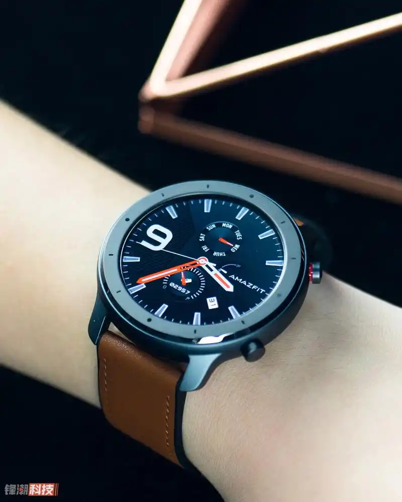 年轻人的第一款gtr:华米gtr智能手表评测