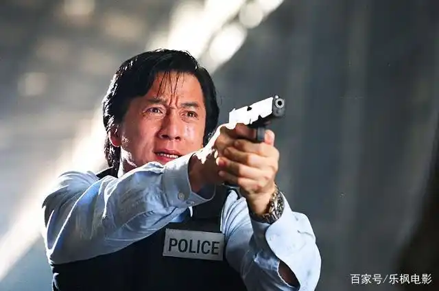 34年前为这部电影,成龙险些送命,危险程度是《急先锋》10倍