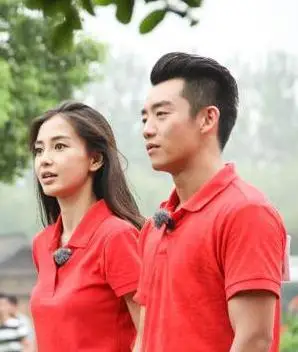郑凯喜欢angelababy,郑恺和angelababy的照片(郑恺被问是否喜欢杨颖)