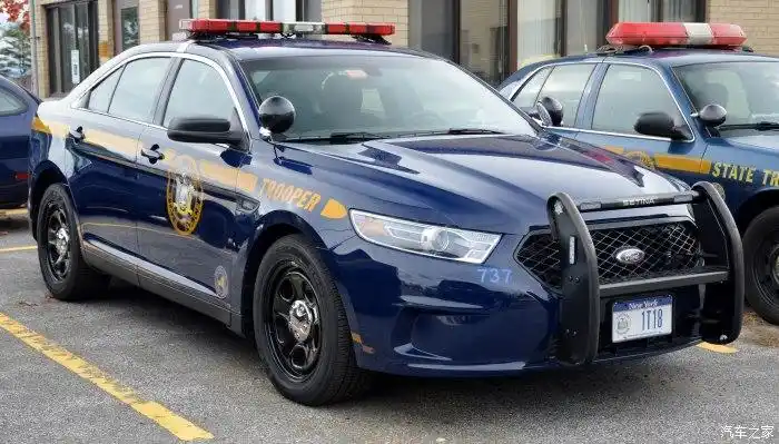 美国纽约州警车