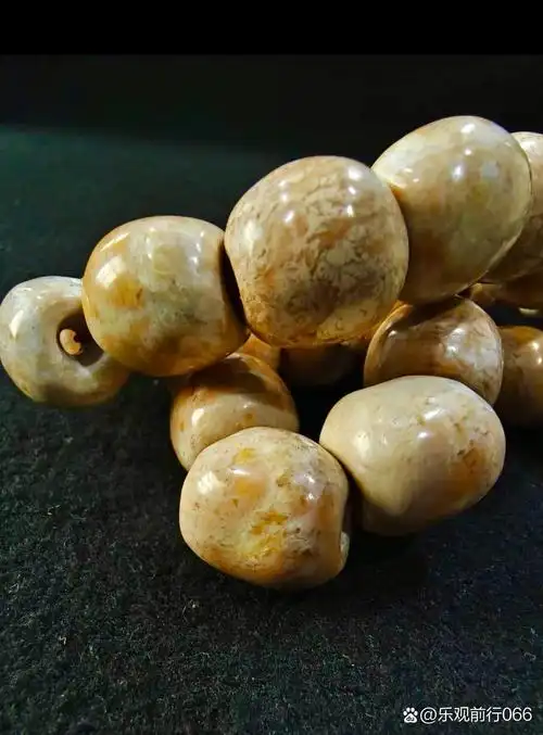 良渚文化高古玉珠手串