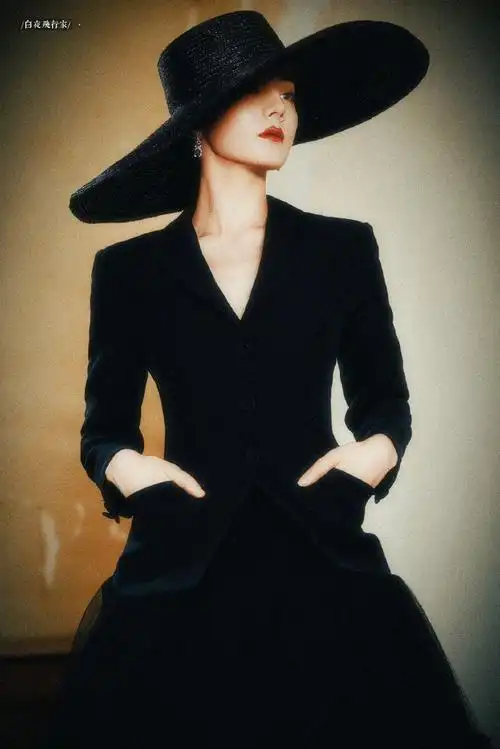 迪丽热巴复古名伶