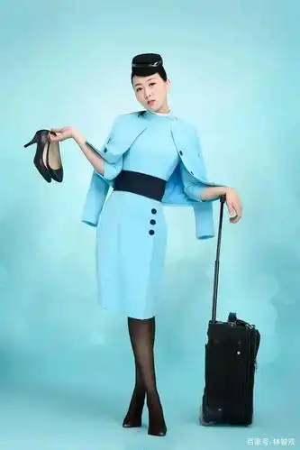空姐制服系列,清爽性感的厦门航空空姐高清写真图片