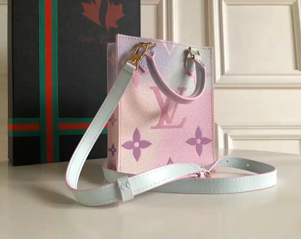 lv粉紫渐变琴谱包