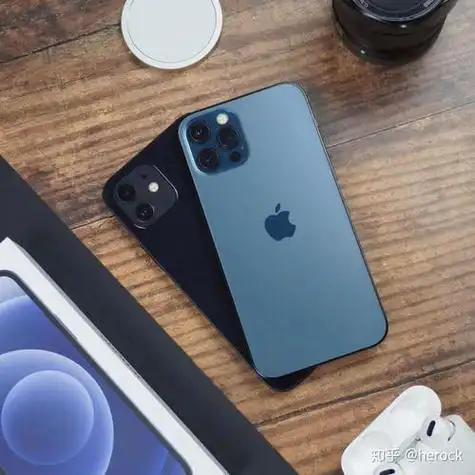 iphone12 怎么锁屏(iphone12锁屏手电筒)