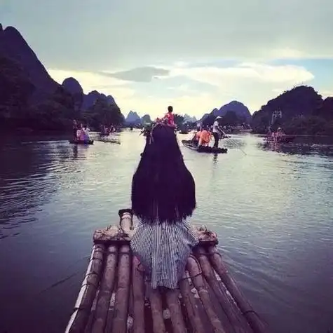 清新文艺日系风格女生背影头像